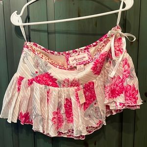 Abercrombie and Fitch silk mini cottage rose skirt.